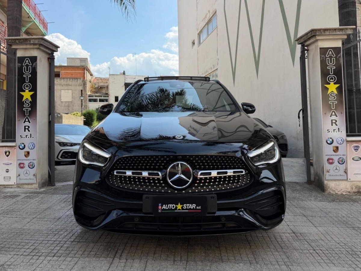 Mercedes-Benz GLA SUV 200 d Automatic Premium (3)
