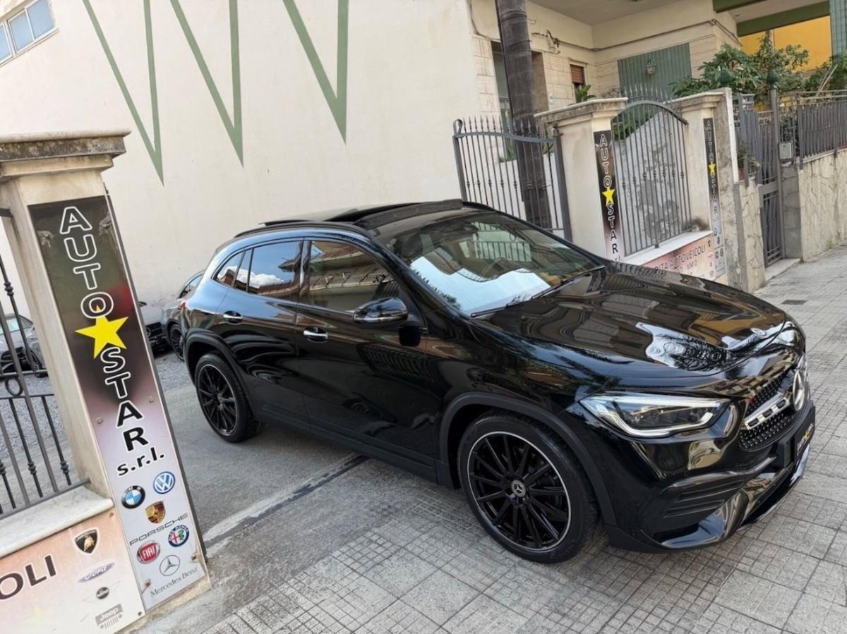 Mercedes-Benz GLA SUV 200 d Automatic Premium (4)