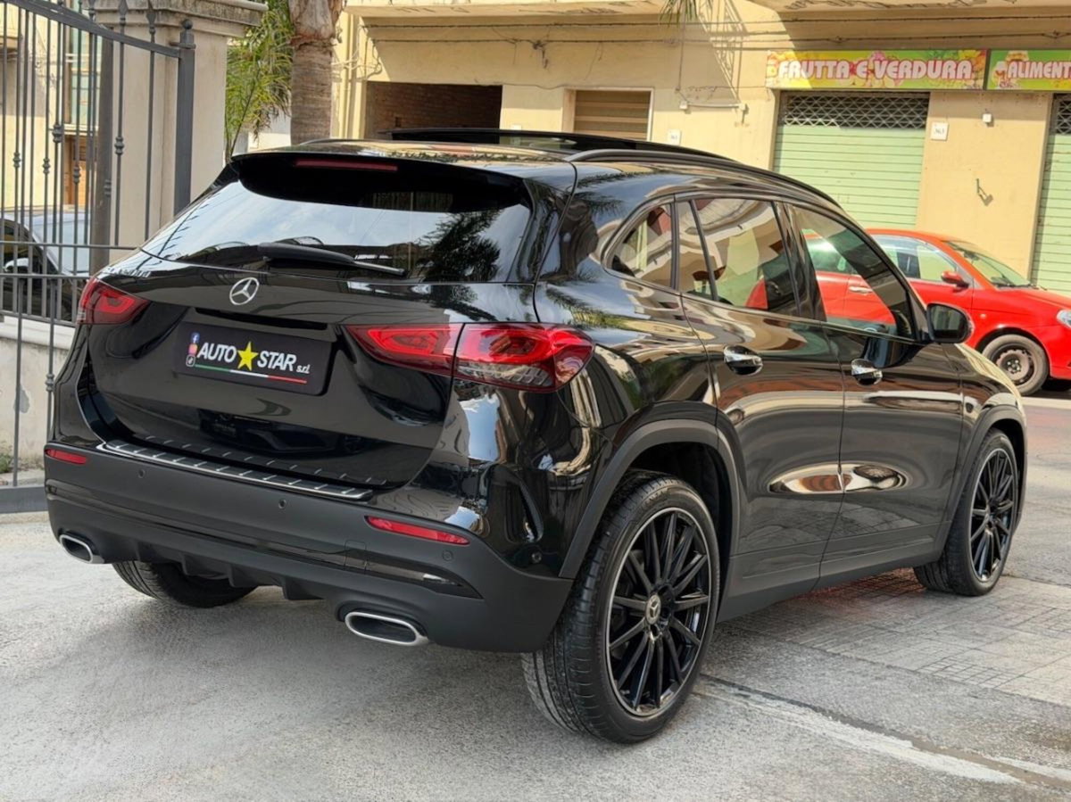 Mercedes-Benz GLA SUV 200 d Automatic Premium (9)