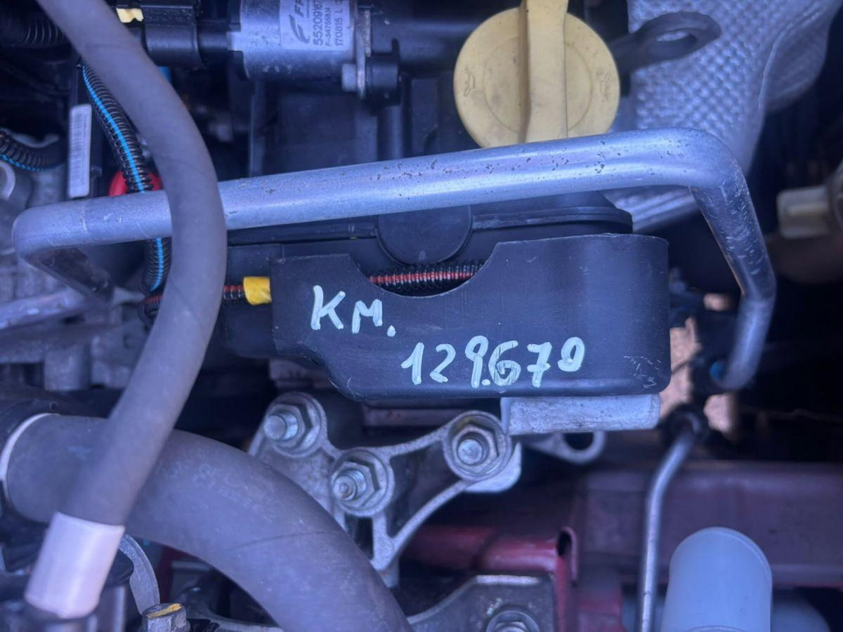 Lancia Ypsilon 1.2 69 CV 5 porte GPL Ecochic Gold (16)