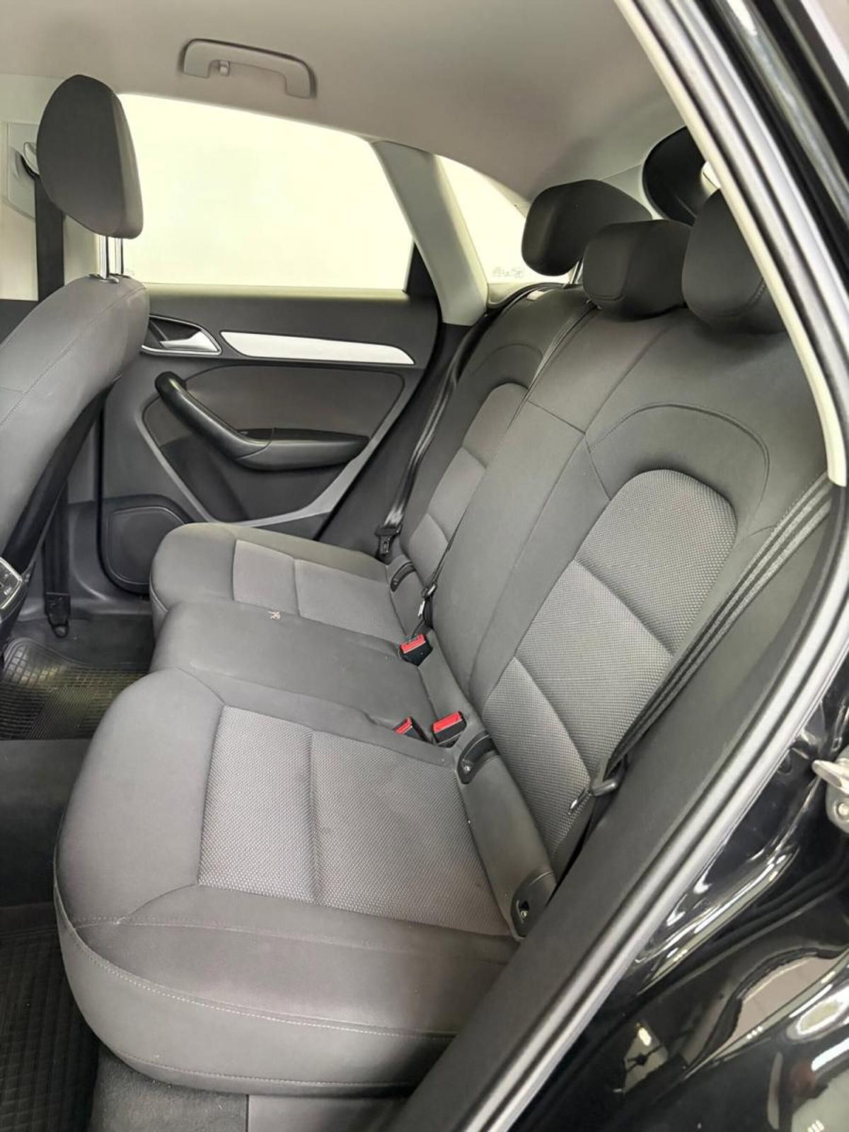 Audi Q3 2.0 TDI 150 CV (15)