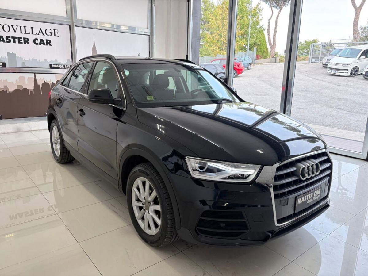 Audi Q3 2.0 TDI 150 CV (3)