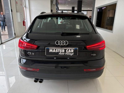 Audi Q3 2.0 TDI 150 CV (6)