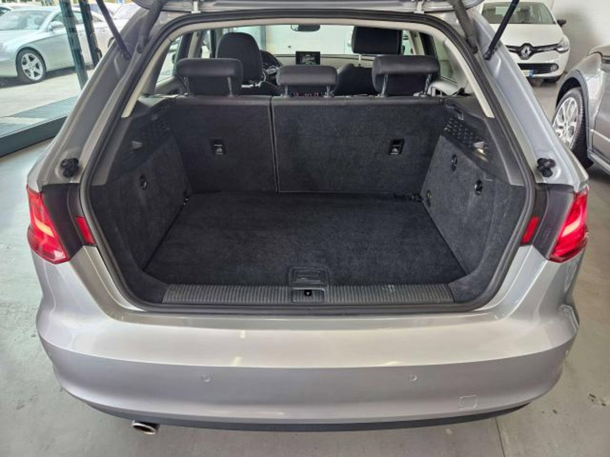 Audi A3 Sportback 1.6 TDI Ambition (11)