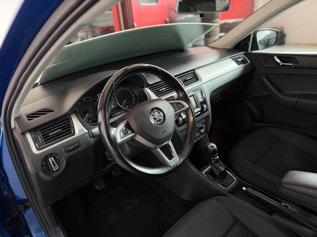 Skoda Rapid Spaceback TSI 110 CV ScoutLine (5)