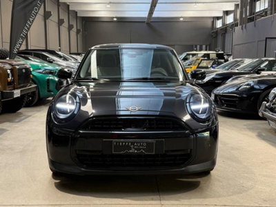 MINI Mini 3p 1.5 C Favoured auto (2)