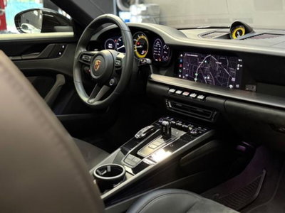 Porsche 911 Coupé Coupe 3.0 Carrera 4 GTS (15)