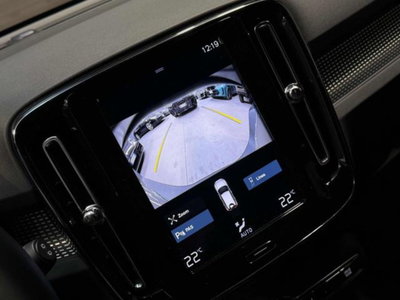 Volvo XC40 T2 automatico Core (16)