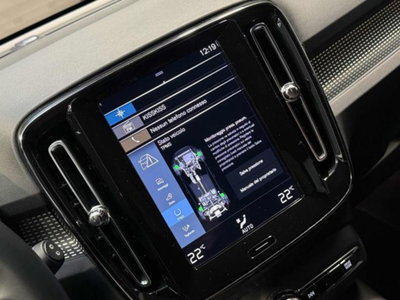 Volvo XC40 T2 automatico Core (20)