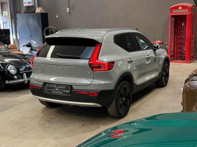 Volvo XC40 T2 automatico Core (5)