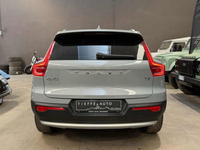 Volvo XC40 T2 automatico Core (6)