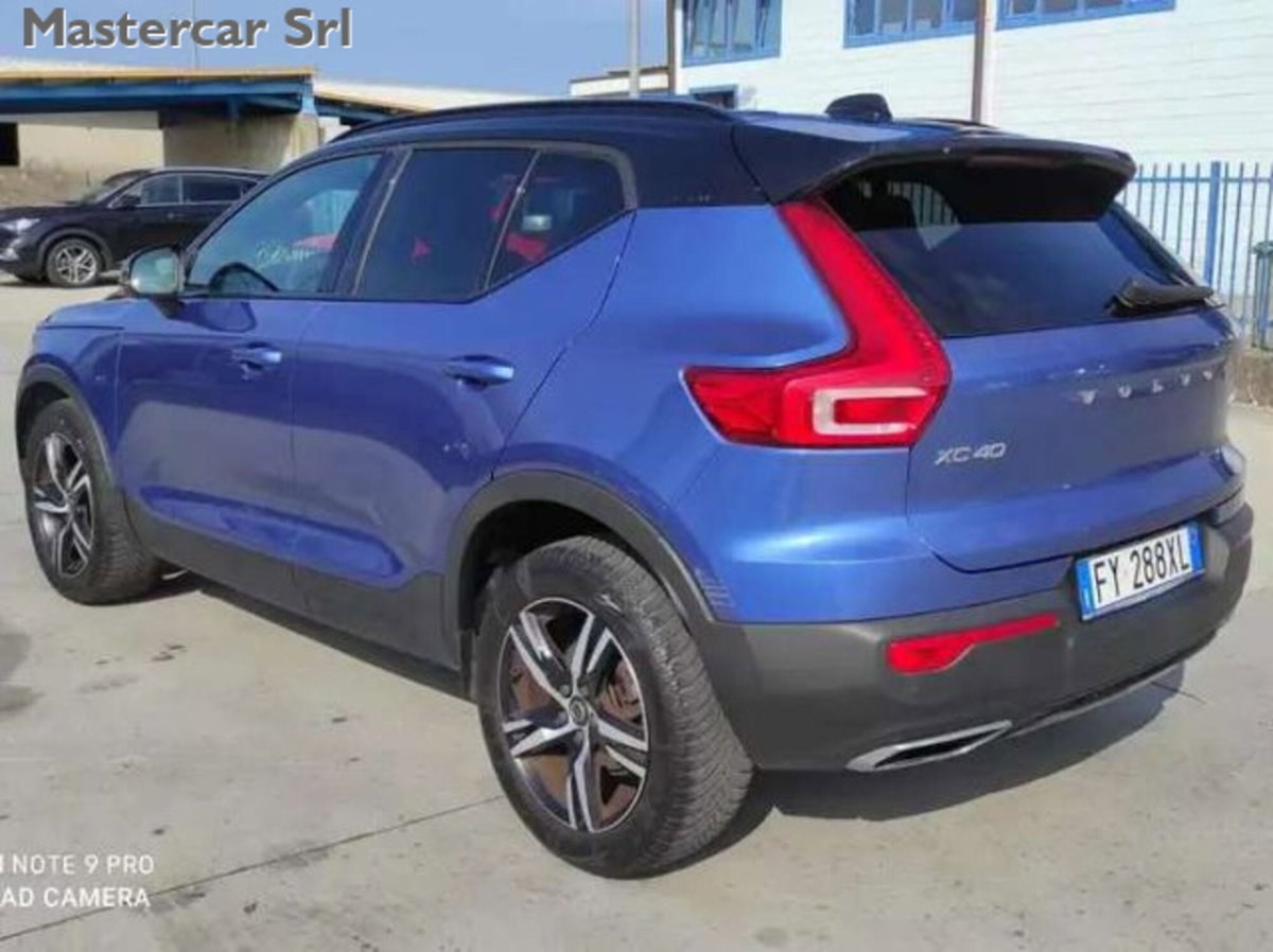 Volvo XC40 D3 Geartronic R-design (4)