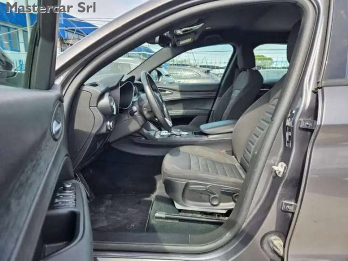Alfa Romeo Stelvio 2.2 t Veloce Q4 210cv auto (10)