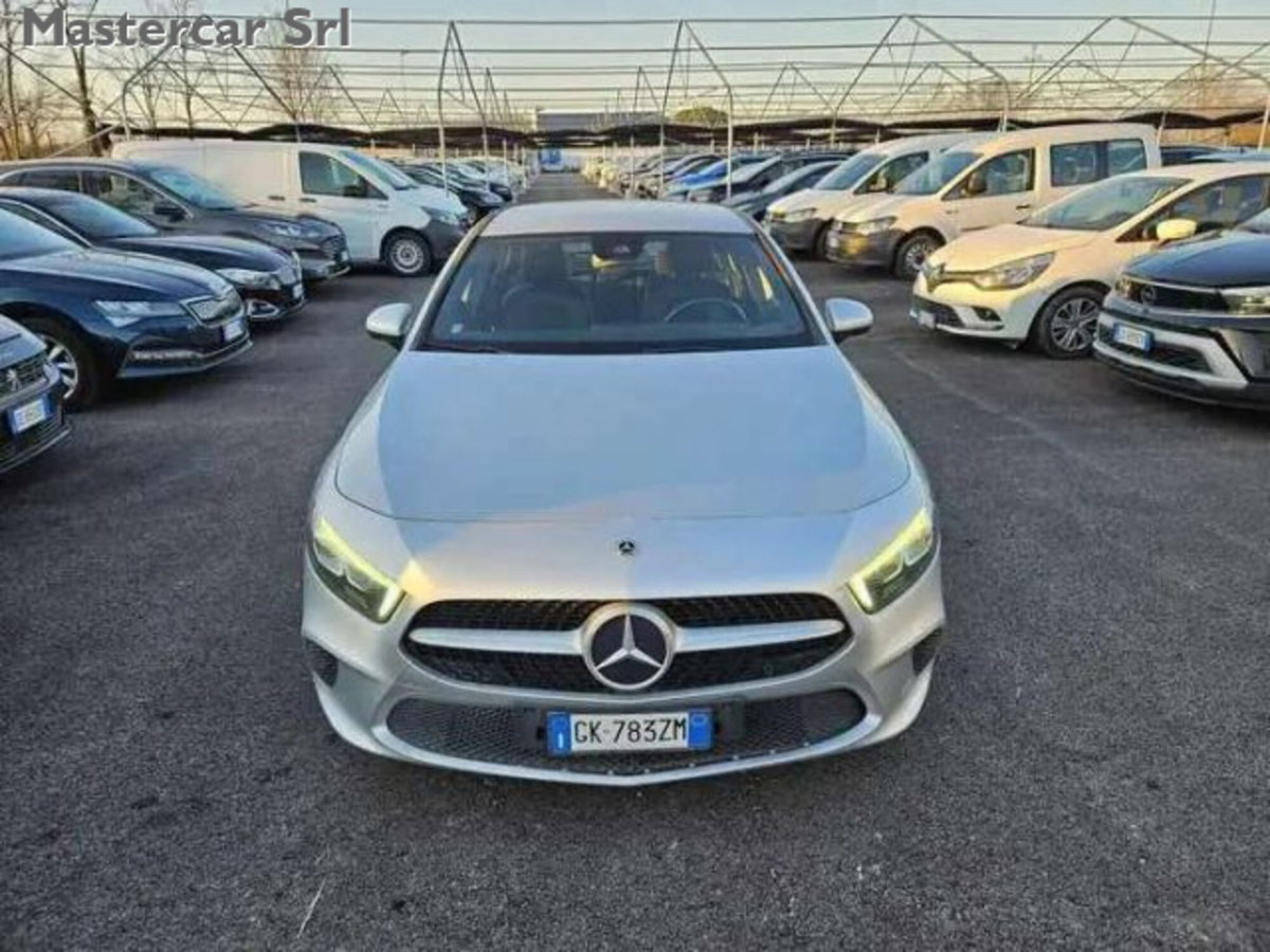 Mercedes-Benz Classe A 180 d AMG Line Premium Plus auto (8)