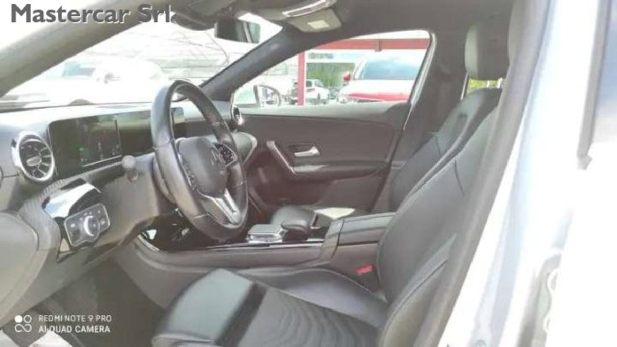Mercedes-Benz Classe A 250 e phev Business Extra auto (10)