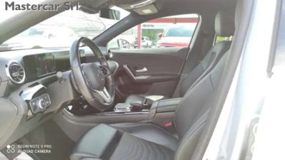 Mercedes-Benz Classe A 250 e phev Business Extra auto (10)