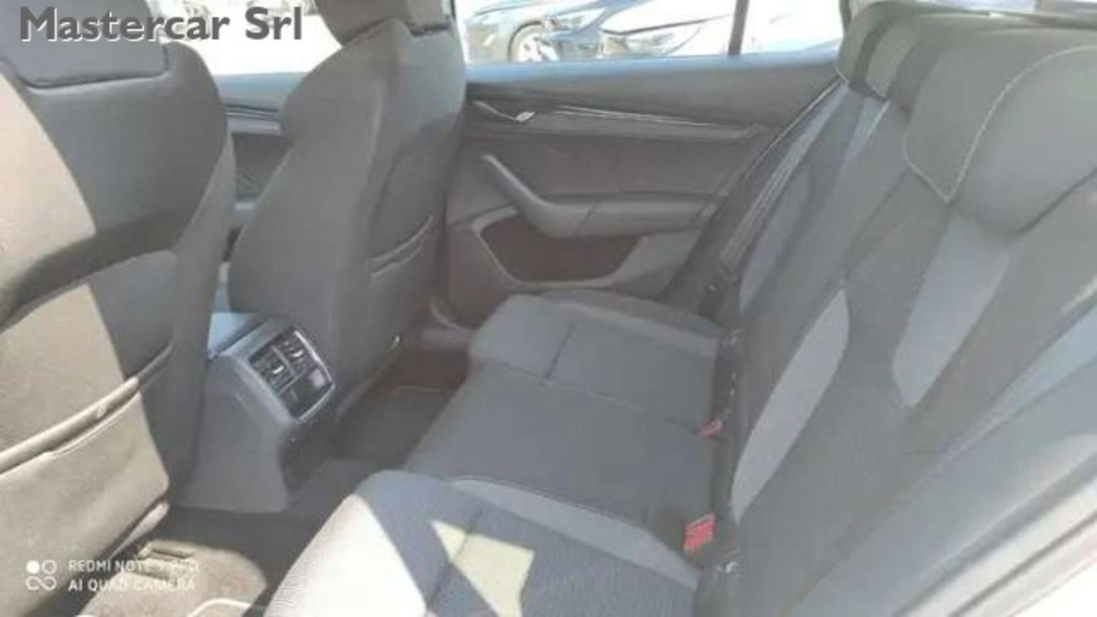 Skoda Octavia Station Wagon 1.0 e-TEC DSG Wagon Executive (12)