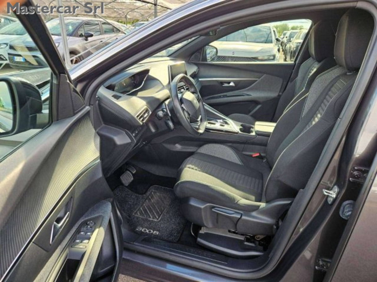 Peugeot 3008 PureTech Turbo 130 S&S Active Pack (9)