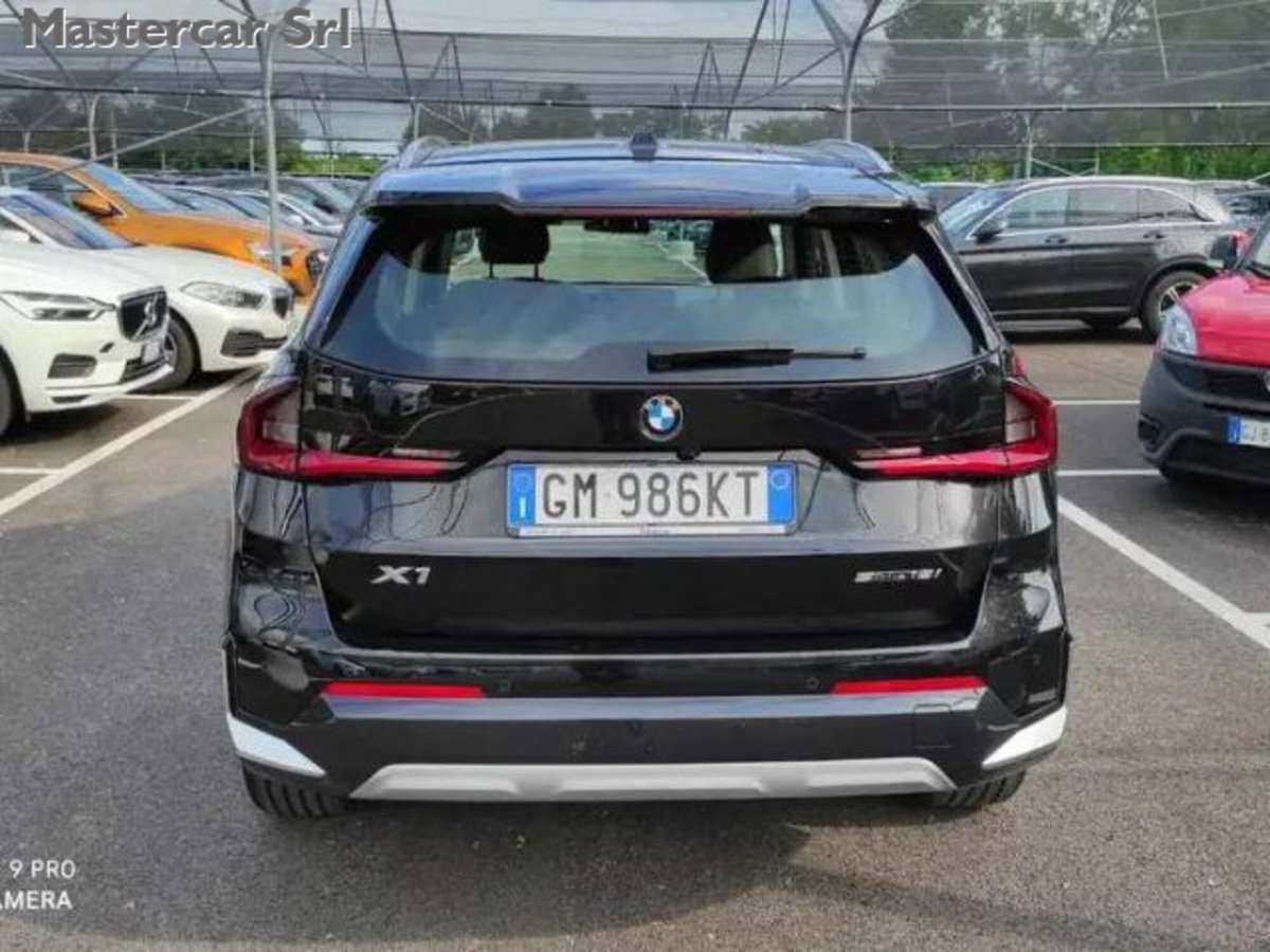 BMW X1 sdrive18i X-Line auto (5)