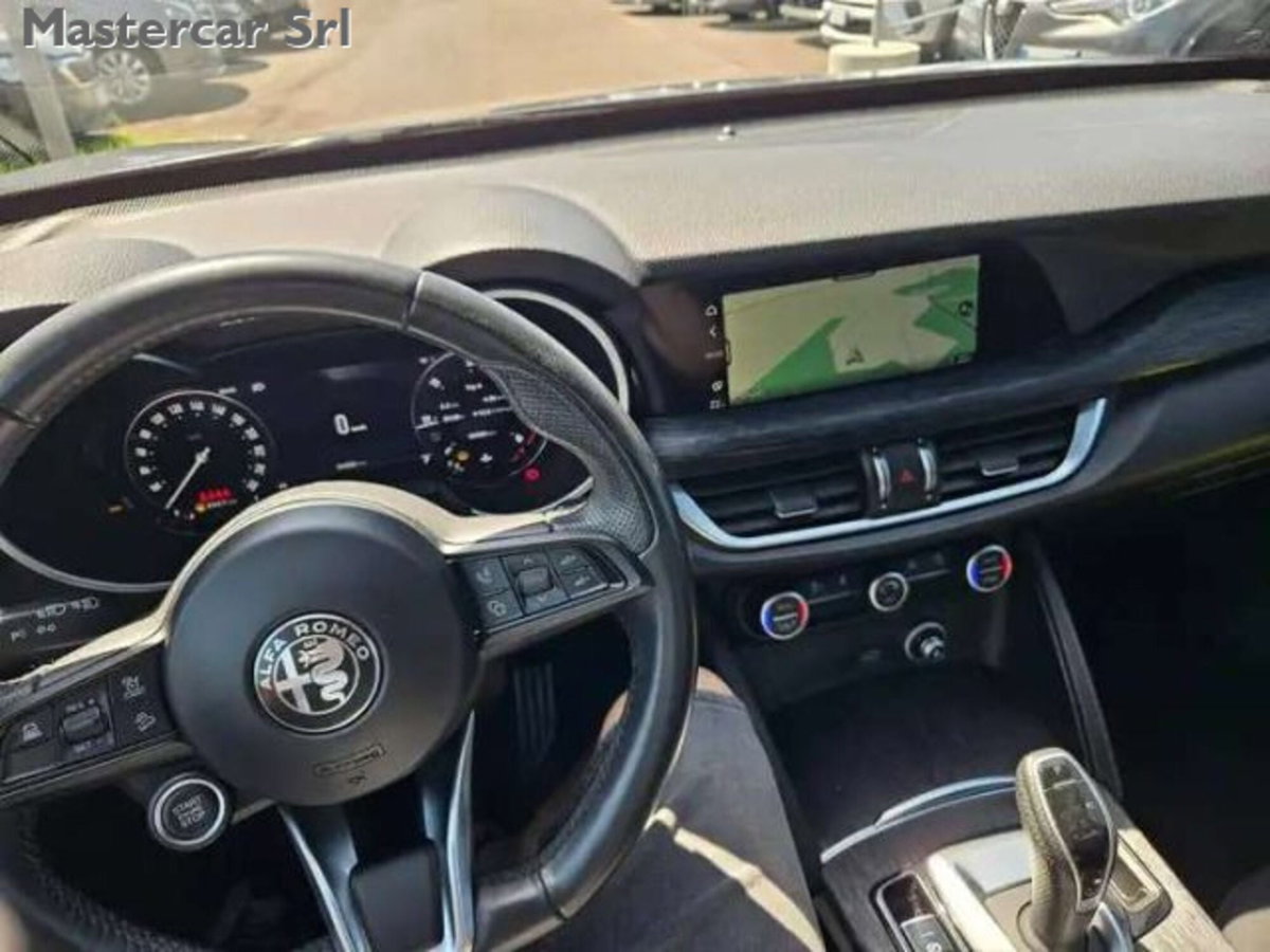 Alfa Romeo Stelvio 2.2 t Veloce Q4 210cv auto (14)