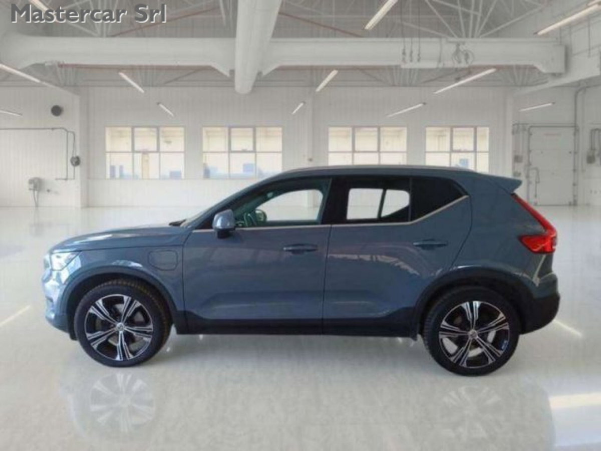 Volvo XC40 T4 Recharge Plug-in Hybrid Inscription Expression (4)