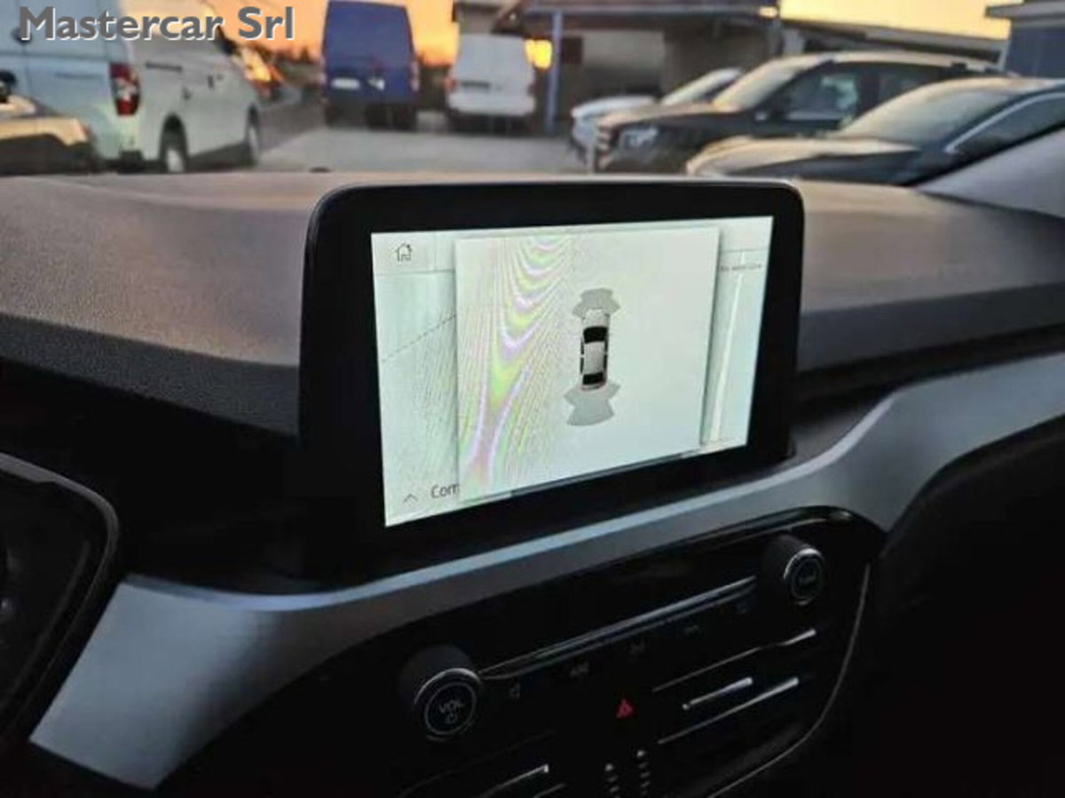 Ford Kuga 1.5 EcoBlue 120 CV 2WD ST-Line (14)
