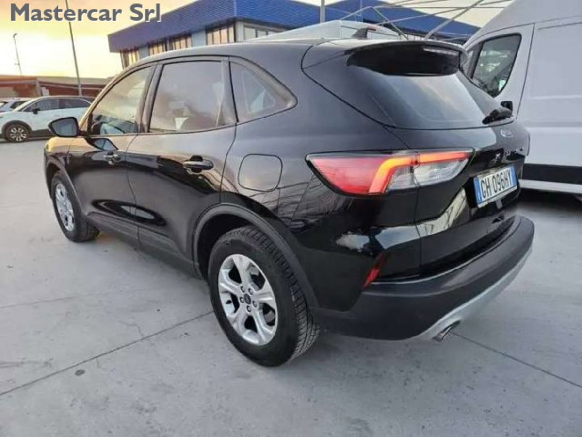 Ford Kuga 1.5 EcoBlue 120 CV 2WD ST-Line (4)