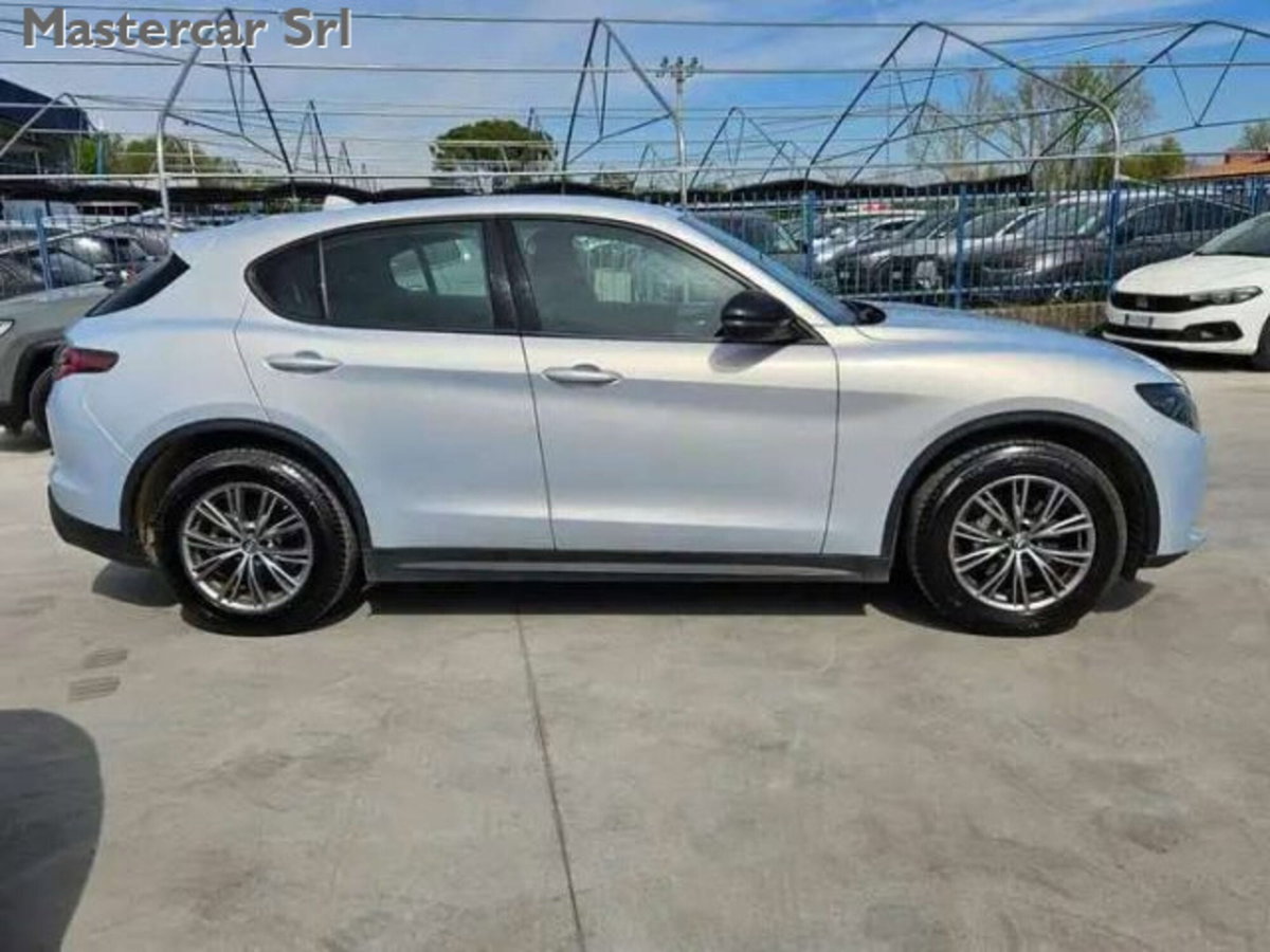 Alfa Romeo Stelvio Stelvio 2.2 Turbodiesel 210 CV AT8 Q4 Super (3)