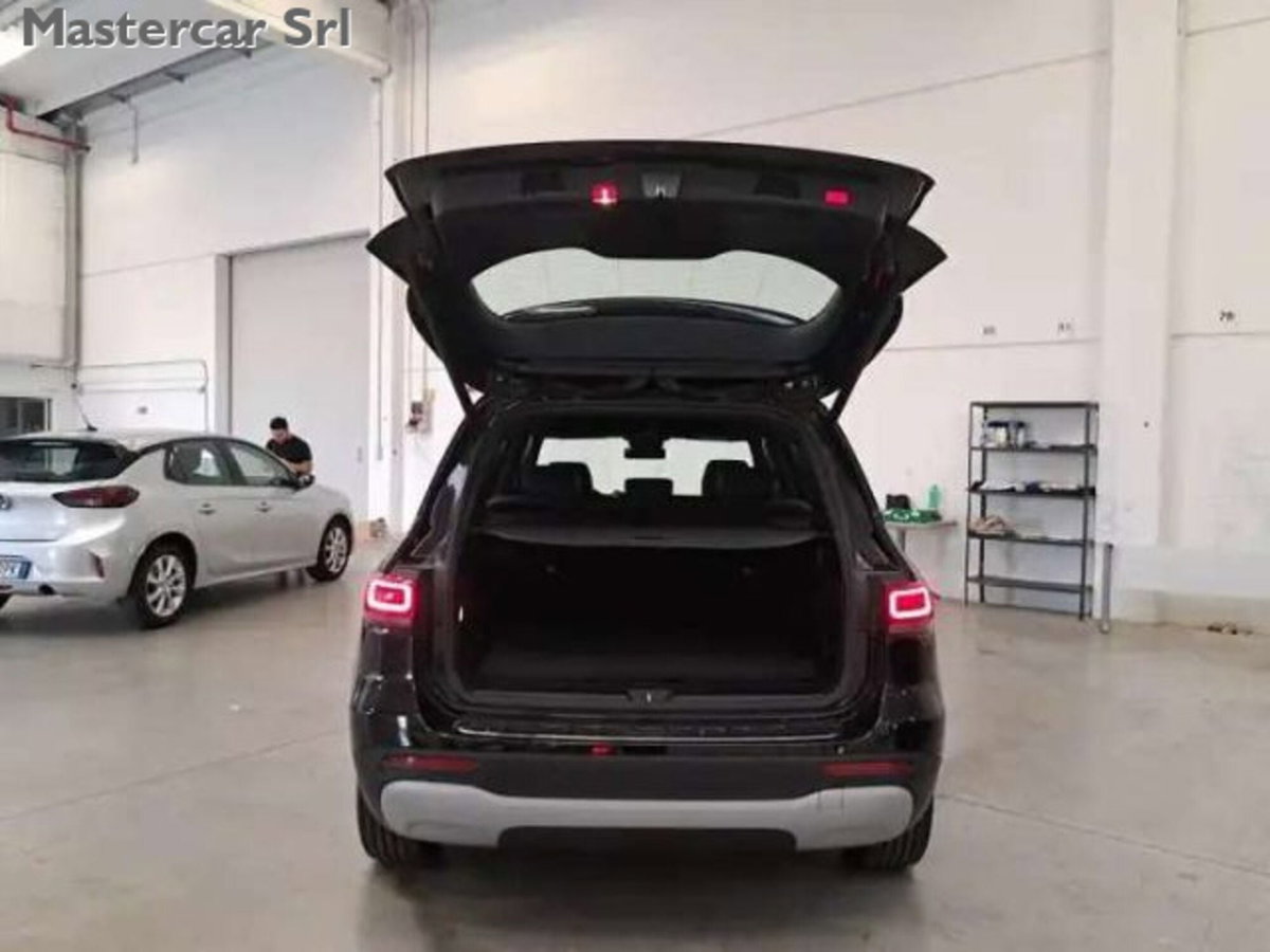 Mercedes-Benz GLB 200 d Business Extra auto 7p.ti (5)