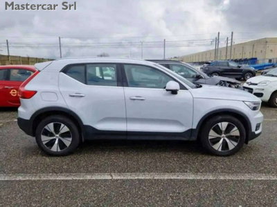 Volvo XC40 T4 Recharge Plug-in Hybrid Inscription (5)