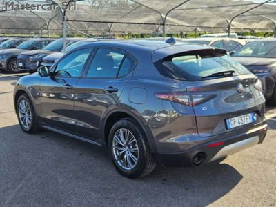 Alfa Romeo Stelvio 2.2 t Veloce Q4 210cv auto (4)