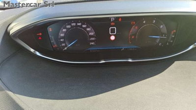 Peugeot 3008 BlueHDi 130 S&S Allure (11)