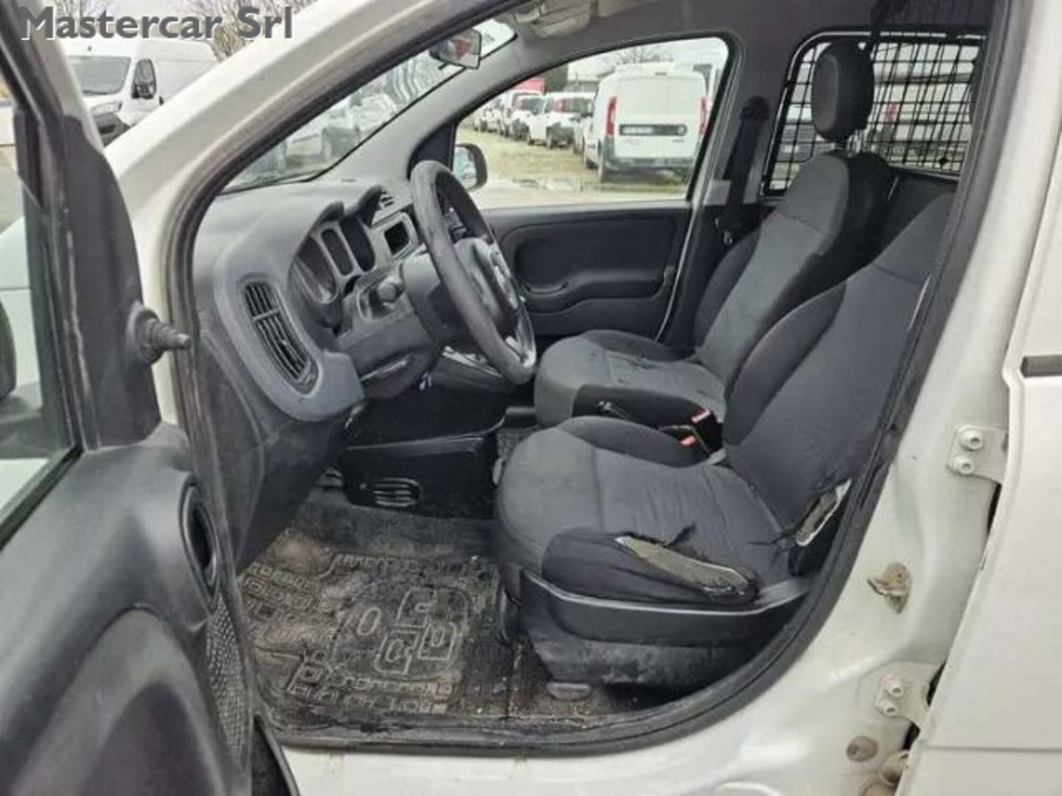 Fiat Panda 1.2 Pop Van 2 posti (10)