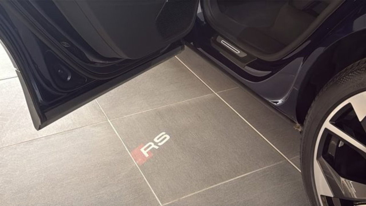 Audi RS Q8 Q8 4.0 mhev quattro tiptronic (12)