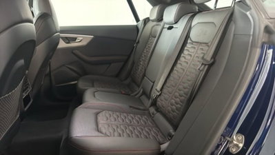 Audi RS Q8 Q8 4.0 mhev quattro tiptronic (9)