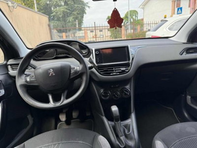 Peugeot 208 82 5 porte Active (10)