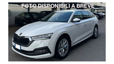 Skoda Octavia Station Wagon 2.0 TDI EVO SCR 150 CV DSG 4x4 Wagon Style usata