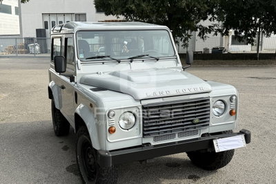 Land Rover Defender 90 2.4 TD4 Pick Up S (3)