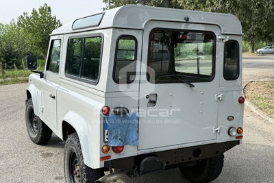 Land Rover Defender 90 2.4 TD4 Pick Up S (7)