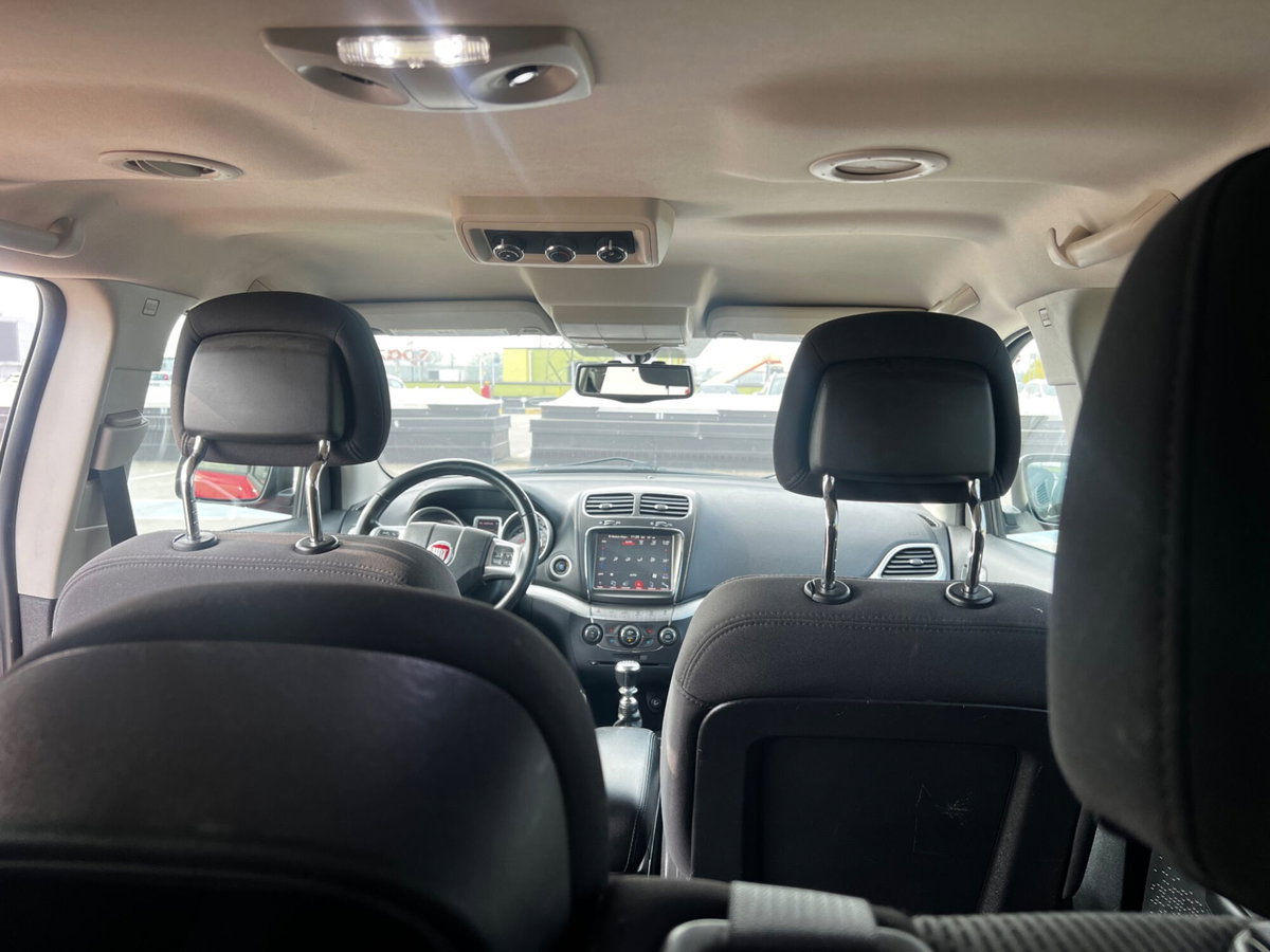 Volkswagen Veicoli Commerciali Caddy 2.0 TDI 140 CV 4Motion DSG 4p. Kombi (17)