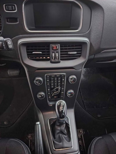 Volvo V40 D2 Geartronic N1 (8)