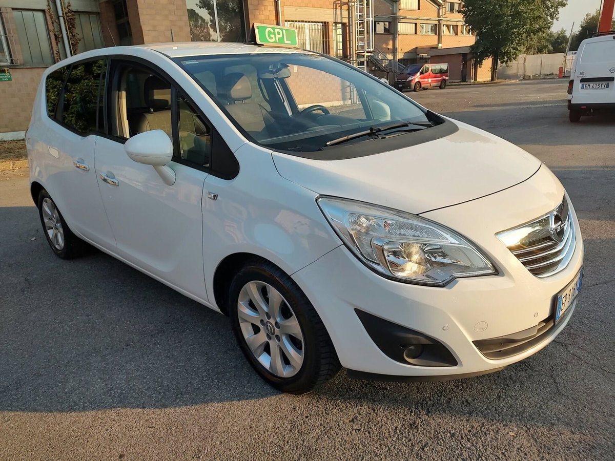 Opel Meriva 1.4 Turbo 120CV GPL Tech Elective (2)
