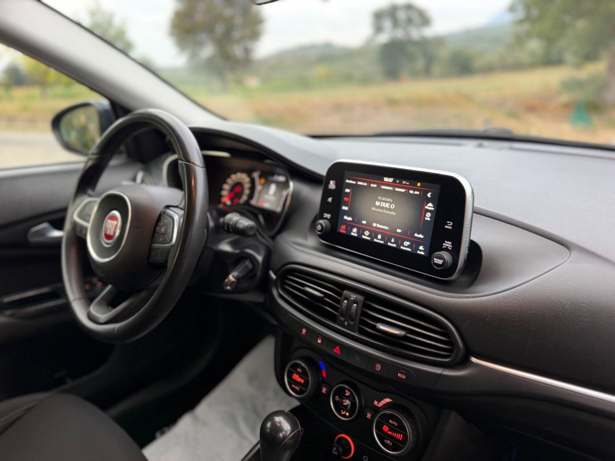 Fiat Tipo Station Wagon Tipo 1.6 Mjt S&S DCT SW Lounge (15)