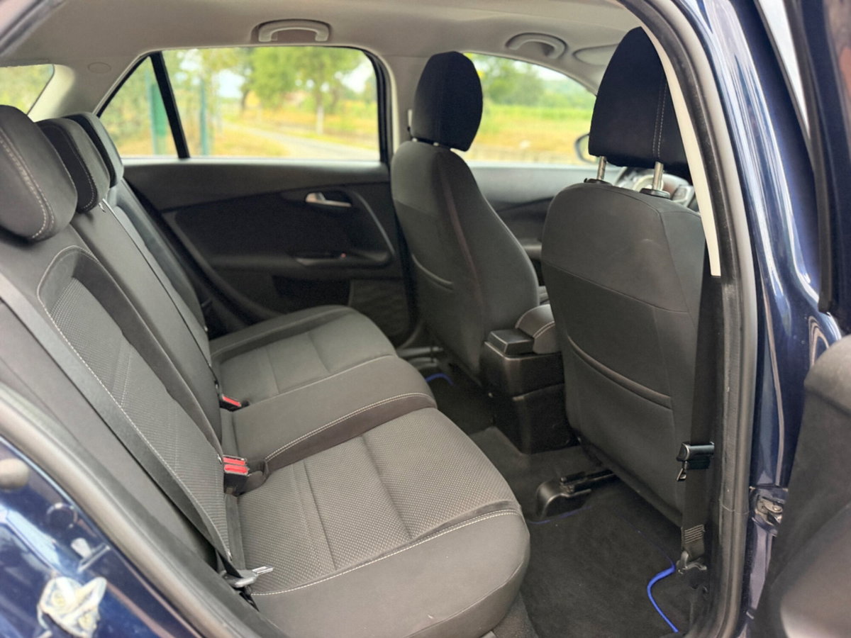 Fiat Tipo Station Wagon Tipo 1.6 Mjt S&S DCT SW Lounge (17)