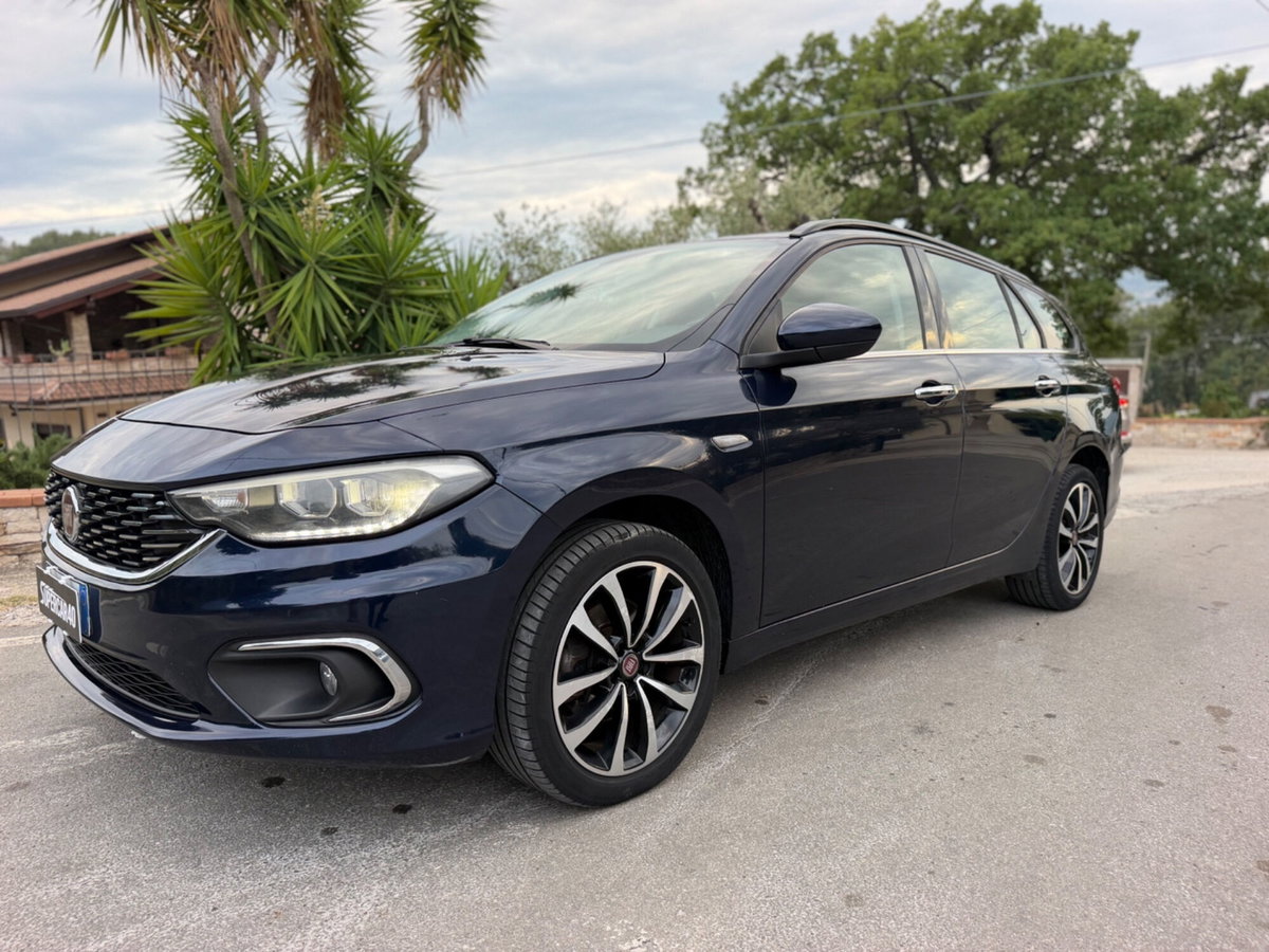 Fiat Tipo Station Wagon Tipo 1.6 Mjt S&S DCT SW Lounge (2)