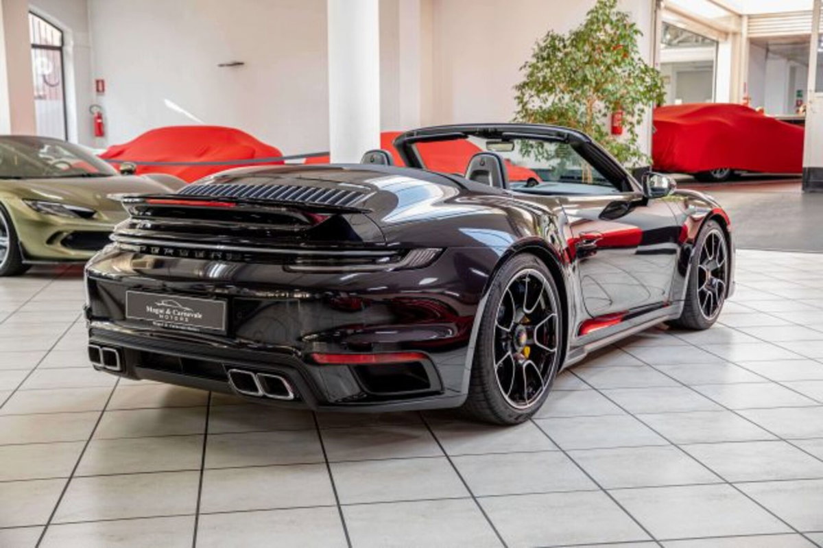 Porsche 911 Cabrio Cabrio 3.7 Turbo auto (7)