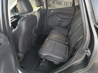 Ford Kuga 2.0 TDCI 120 CV S&S 2WD Titanium X (18)