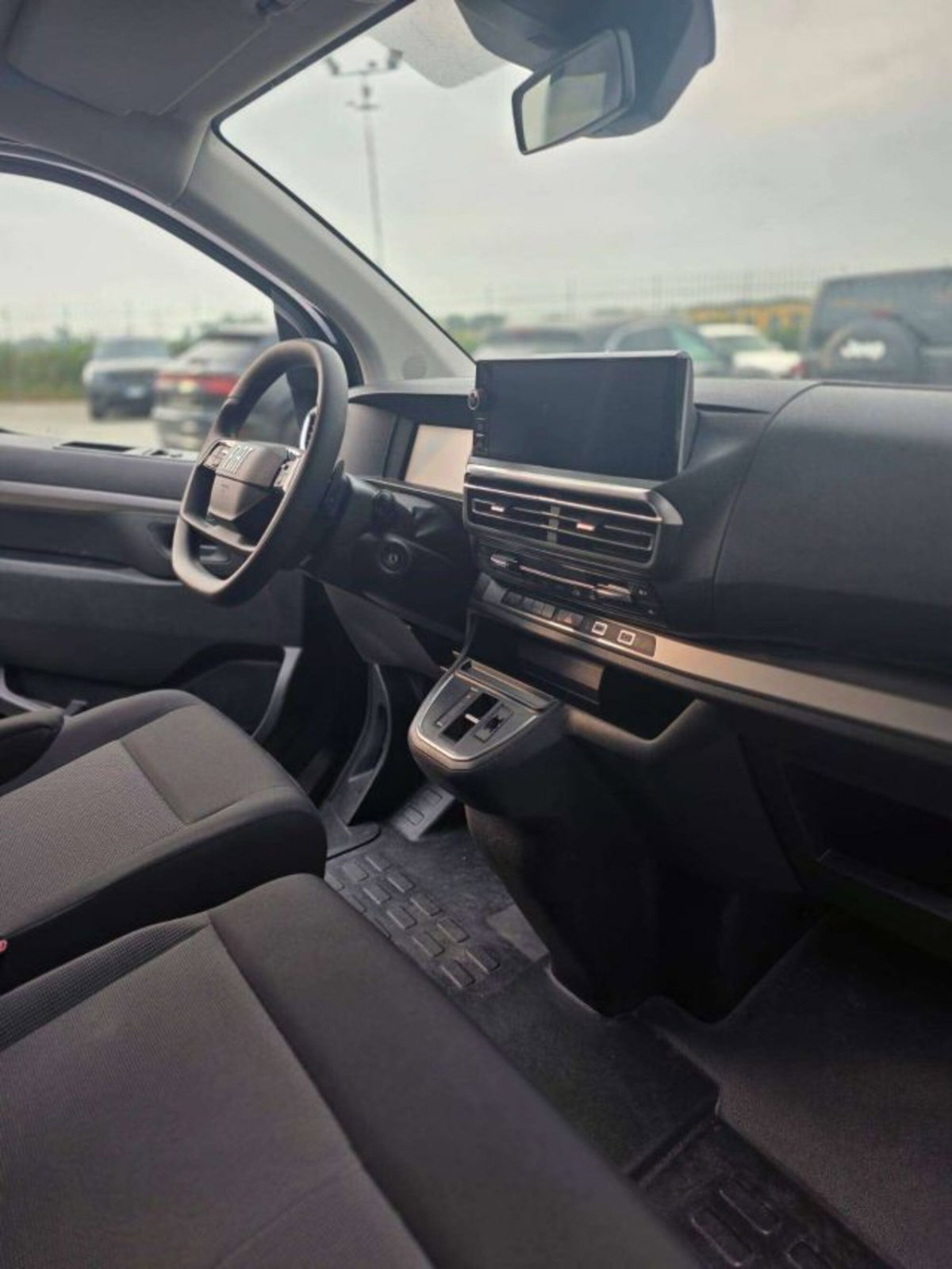 Fiat Ulysse M1 2.0 bluehdi 180cv L3H1 AT8 (4)
