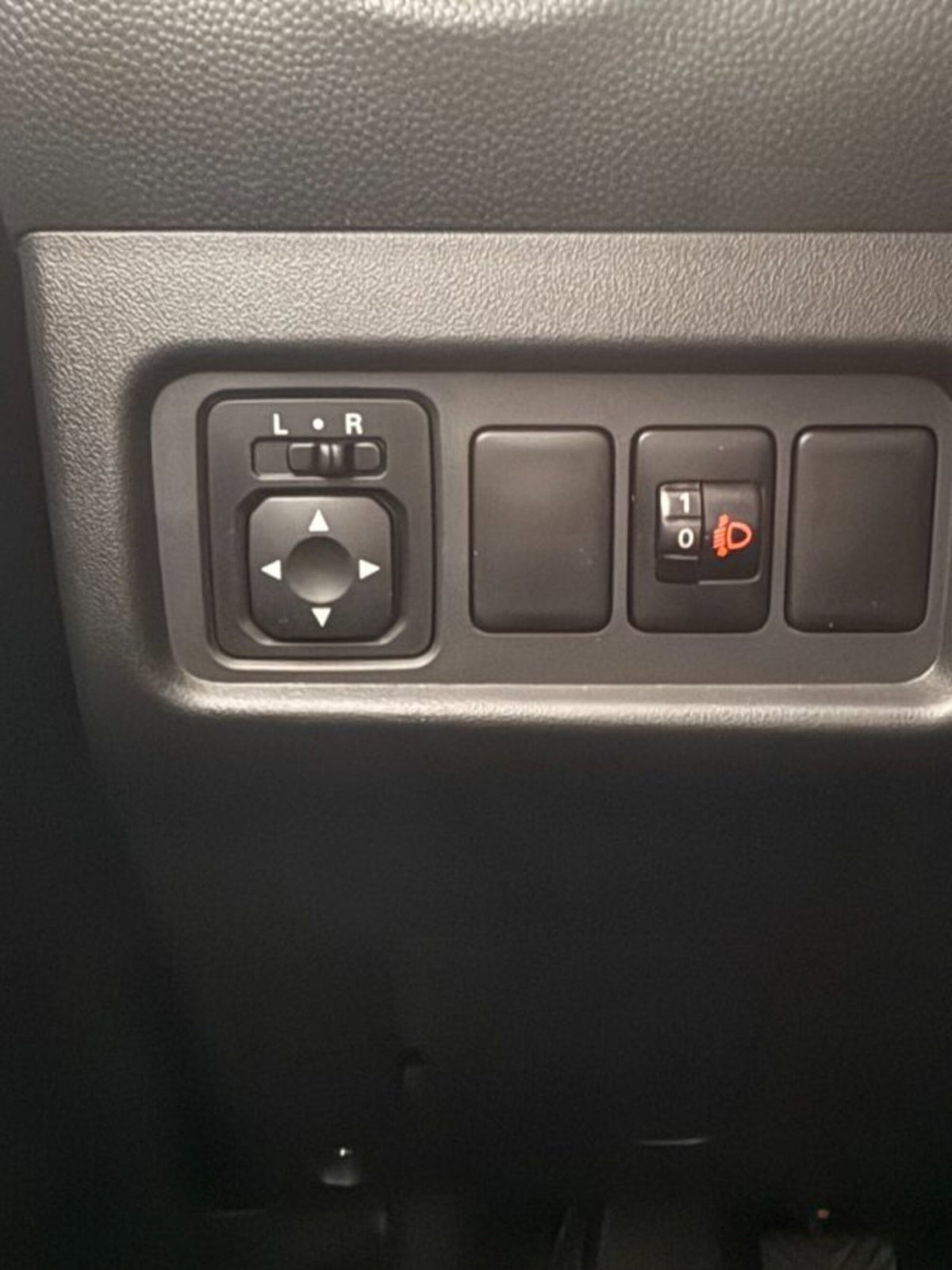 Mitsubishi Space Star 1.0 ClearTec Intense NAVI (16)