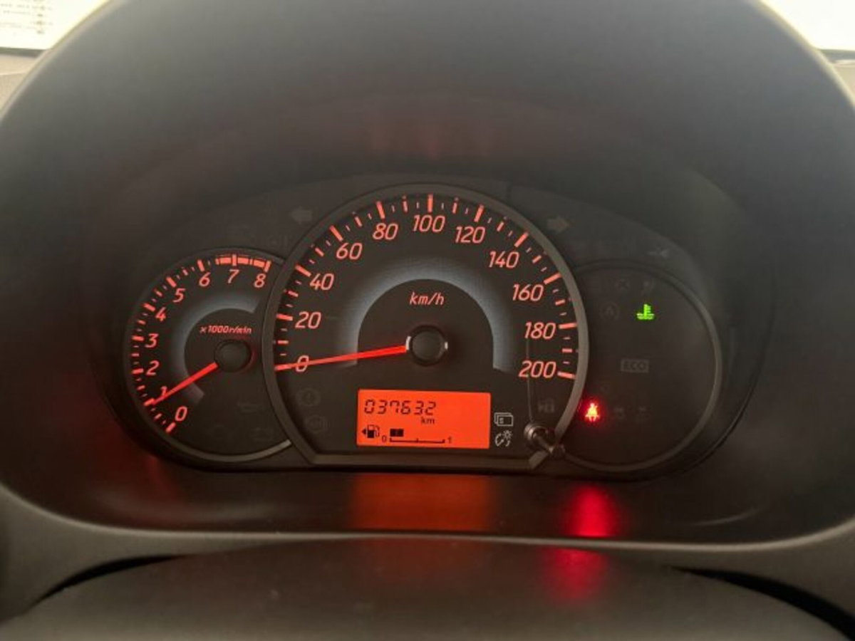 Mitsubishi Space Star 1.0 ClearTec Intense NAVI (20)